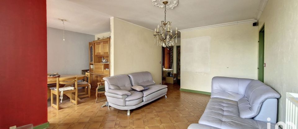 Appartement 4 pièces de 67 m² à Villeneuve-la-Garenne (92390)