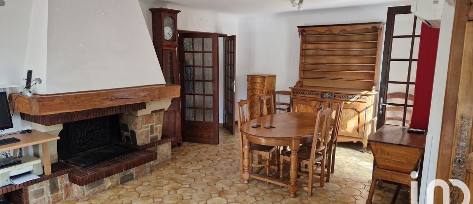 Maison traditionnelle 5 pièces de 127 m² à La Jarrie (17220)