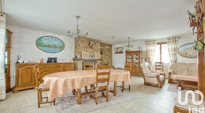 House 6 rooms of 150 m² in Morangis (91420)