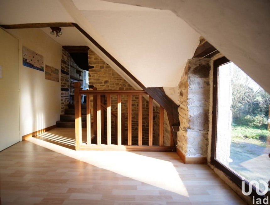House 7 rooms of 149 m² in Cléguer (56620)