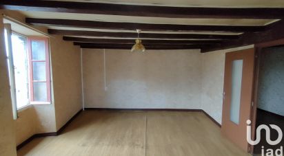 Village house 3 rooms of 125 m² in Brillac (16500)