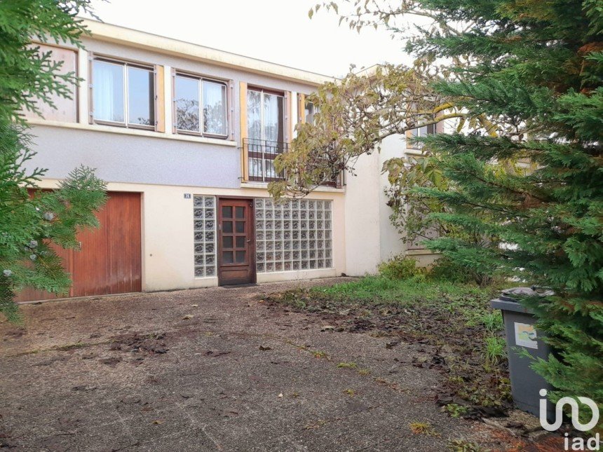House 6 rooms of 117 m² in Chenôve (21300)