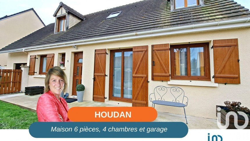 Maison 5 pièces de 115 m² à Houdan (78550)