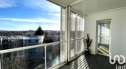 Apartment 4 rooms of 91 m² in Issy-les-Moulineaux (92130)