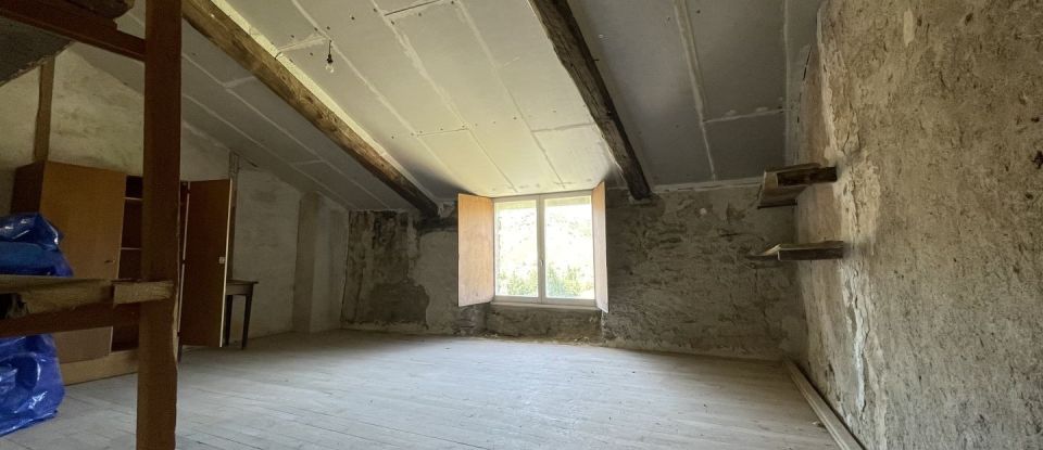 House 5 rooms of 87 m² in Limousis (11600)
