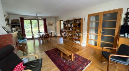 House 6 rooms of 128 m² in Orsay (91400)