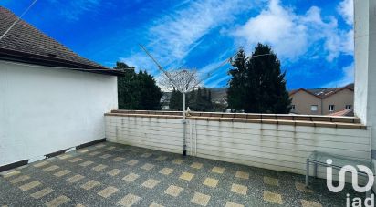 Building in Freyming-Merlebach (57800) of 1,100 m²