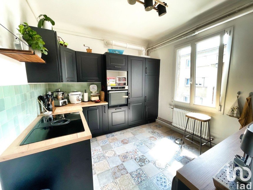 Appartement 5 pièces de 103 m² à Reims (51100)