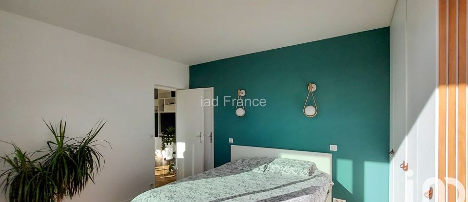 Apartment 4 rooms of 92 m² in Vaucresson (92420)