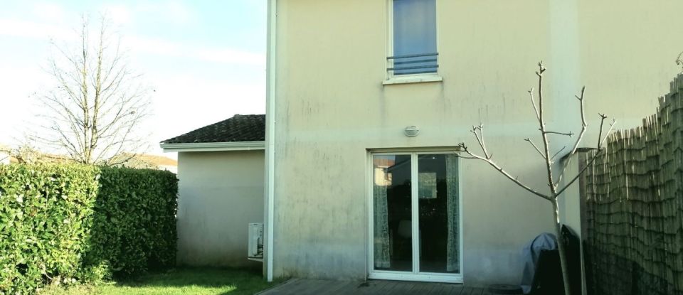 Maison 3 pièces de 75 m² à Bergerac (24100)