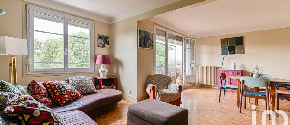 Appartement 4 pièces de 92 m² à Saint-Denis (93200)