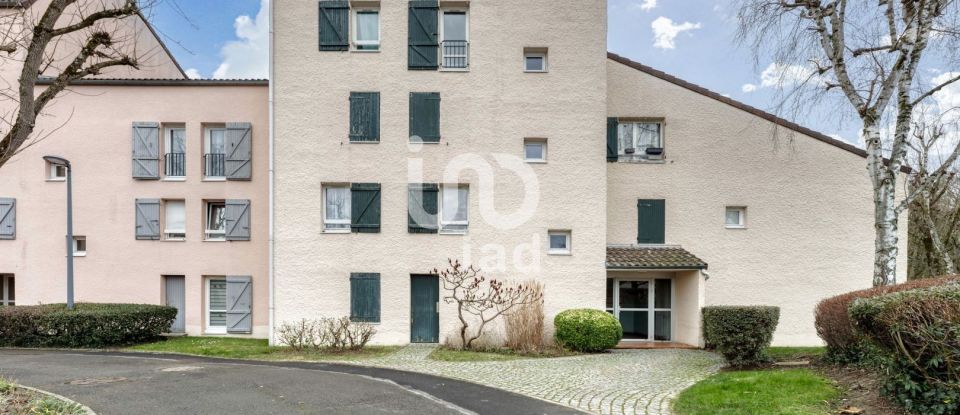 Appartement 4 pièces de 87 m² à Sevran (93270)