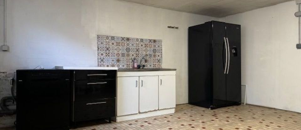 House 7 rooms of 176 m² in Marseille-en-Beauvaisis (60690)