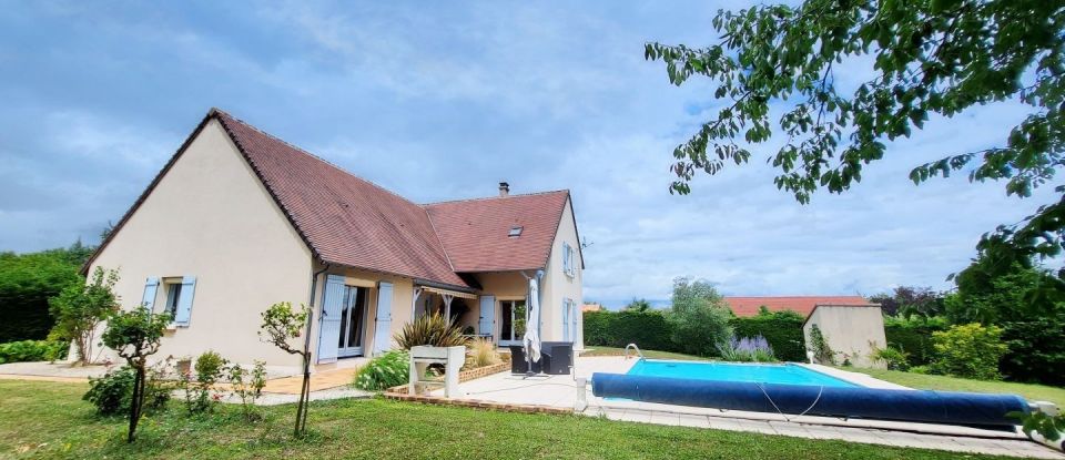 House 7 rooms of 175 m² in Châtellerault (86100)