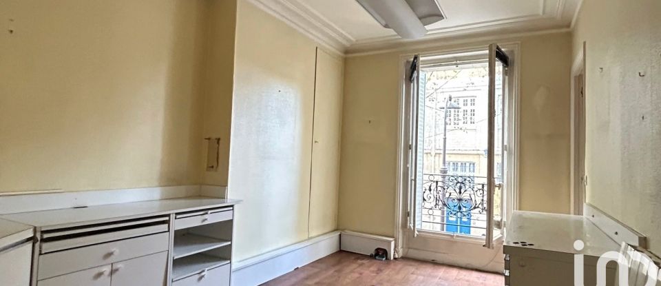 Appartement 3 pièces de 46 m² à Paris (75019)
