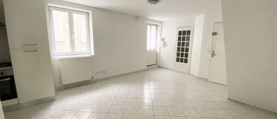 Apartment 2 rooms of 35 m² in Saint-Fargeau-Ponthierry (77310)