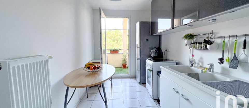 Appartement 4 pièces de 84 m² à Brie-Comte-Robert (77170)