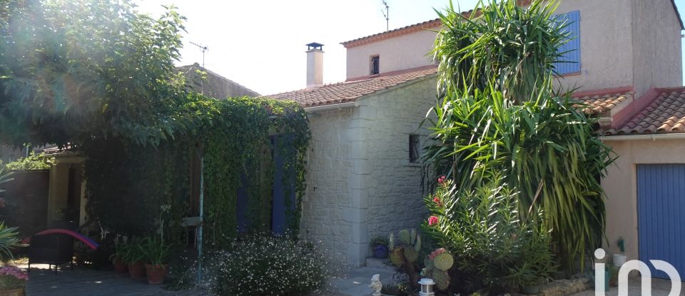 House 5 rooms of 107 m² in MOULES (13280)