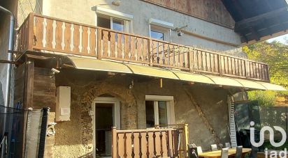 Traditional house 5 rooms of 180 m² in Césarches (73200)