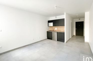 Apartment 1 room of 26 m² in Reims (51100)