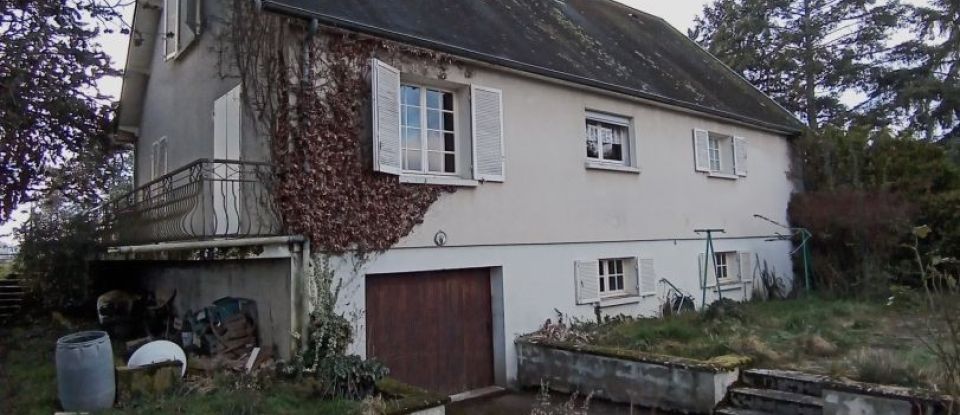 Maison traditionnelle 7 pièces de 163 m² à Châtillon-sur-Loire (45360)