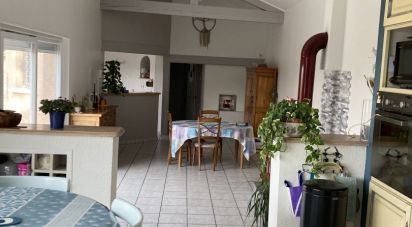 House 5 rooms of 145 m² in Bellegarde-en-Forez (42210)