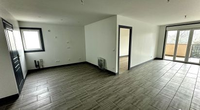 Apartment 3 rooms of 78 m² in Breuillet (91650)