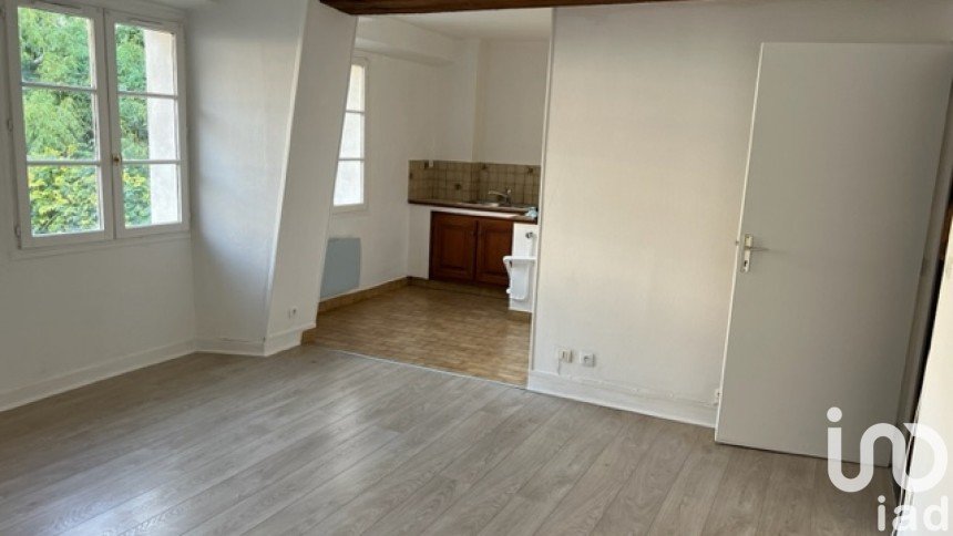 Apartment 2 rooms of 46 m² in Montereau-Fault-Yonne (77130)