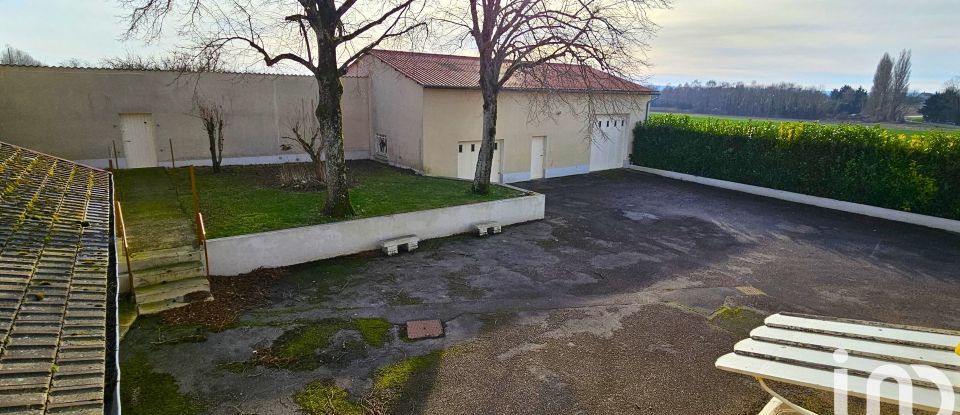 Maison de village 7 pièces de 195 m² à Coizard-Joches (51270)