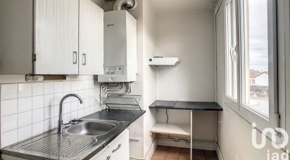Apartment 1 room of 35 m² in Ablon-sur-Seine (94480)