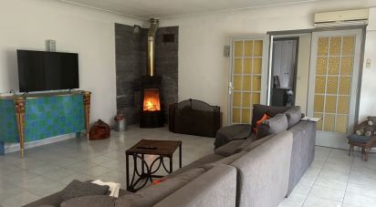 House 13 rooms of 206 m² in Clermont (40180)