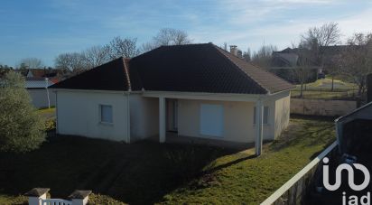 Maison 5 pièces de 98 m² à Montbazens (12220)