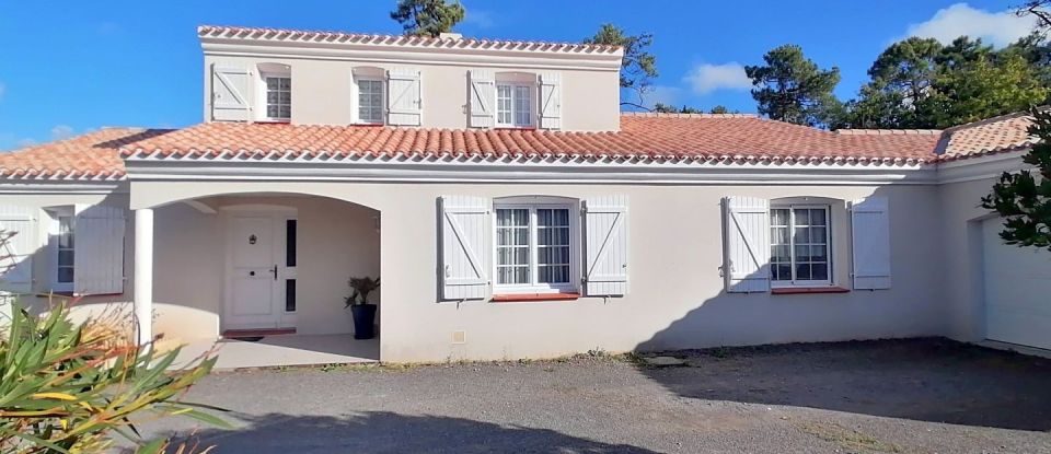 Maison 7 pièces de 188 m² à Saint-Jean-de-Monts (85160)