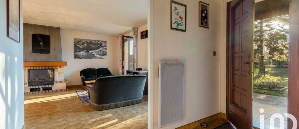 Maison traditionnelle 5 pièces de 109 m² à Saint-Cyr-au-Mont-d'Or (69450)