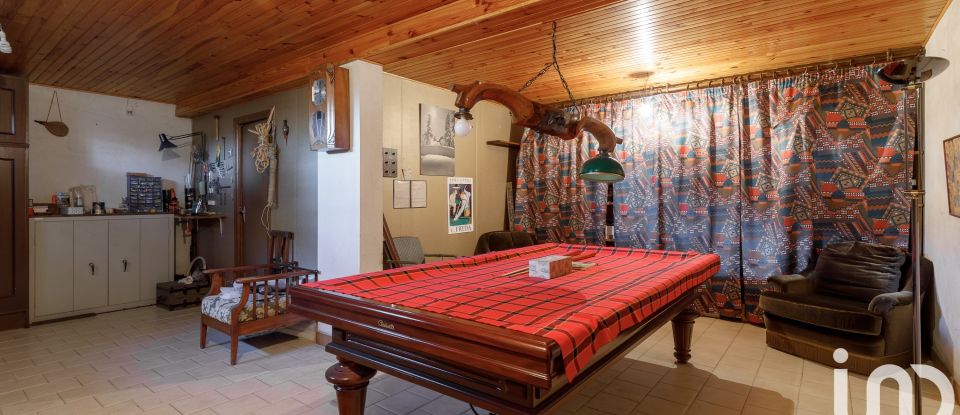 Maison traditionnelle 5 pièces de 109 m² à Saint-Cyr-au-Mont-d'Or (69450)