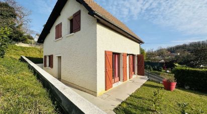 Maison 6 pièces de 115 m² à Mourenx (64150)