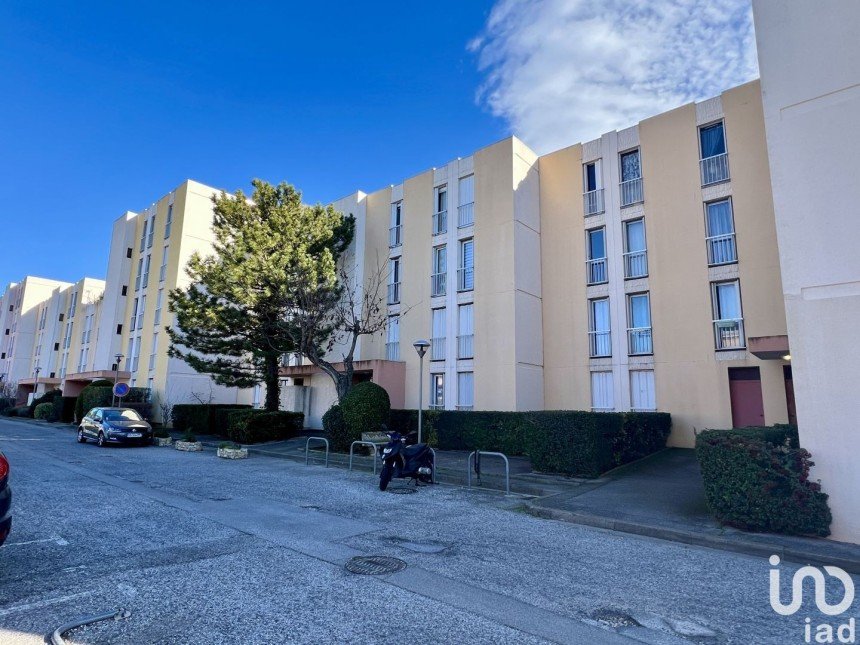Apartment 4 rooms of 81 m² in Aubagne (13400)
