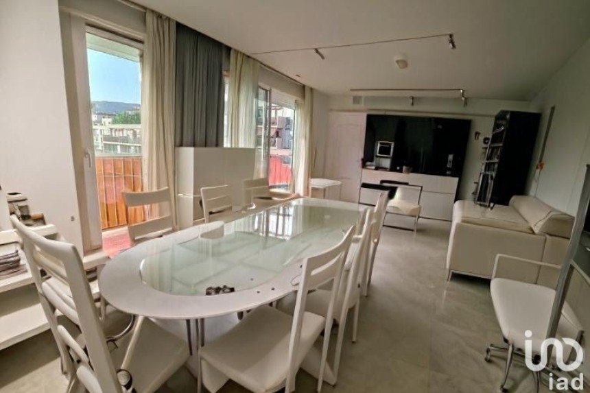 Apartment 4 rooms of 78 m² in Aubagne (13400)