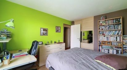 Appartement 4 pièces de 80 m² à Achères (78260)
