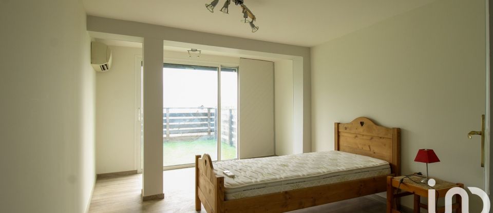 Apartment 4 rooms of 81 m² in Saint-Eustache (74410)