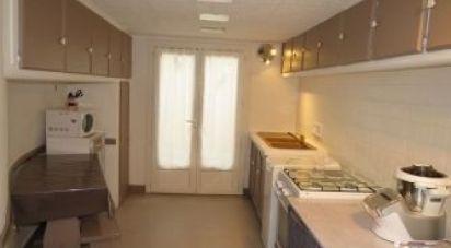 Appartement 4 pièces de 107 m² à Saint-Pons-de-Thomières (34220)