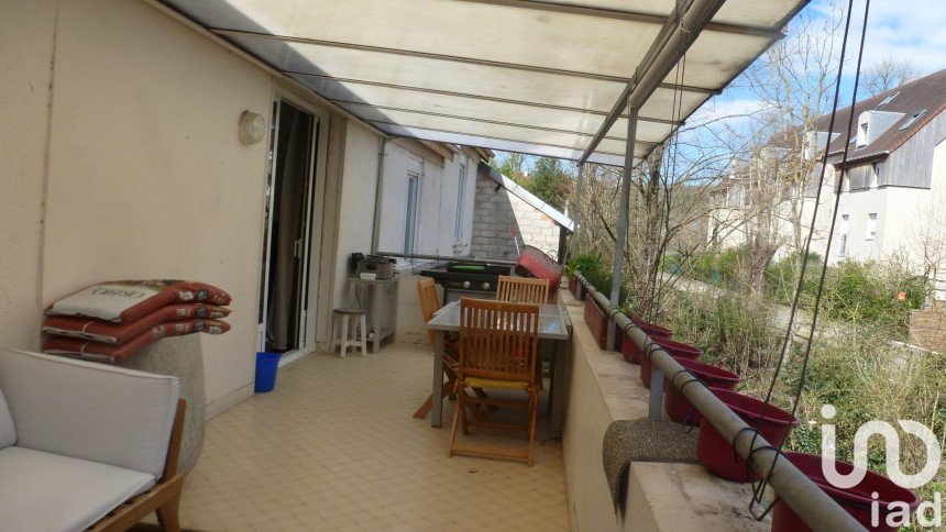 Town house 4 rooms of 90 m² in Provins (77160)