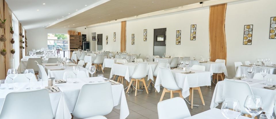 Restaurant of 210 m² in Jonage (69330)