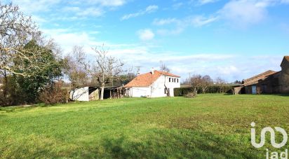 House 4 rooms of 104 m² in Saint-Martin-des-Fontaines (85570)