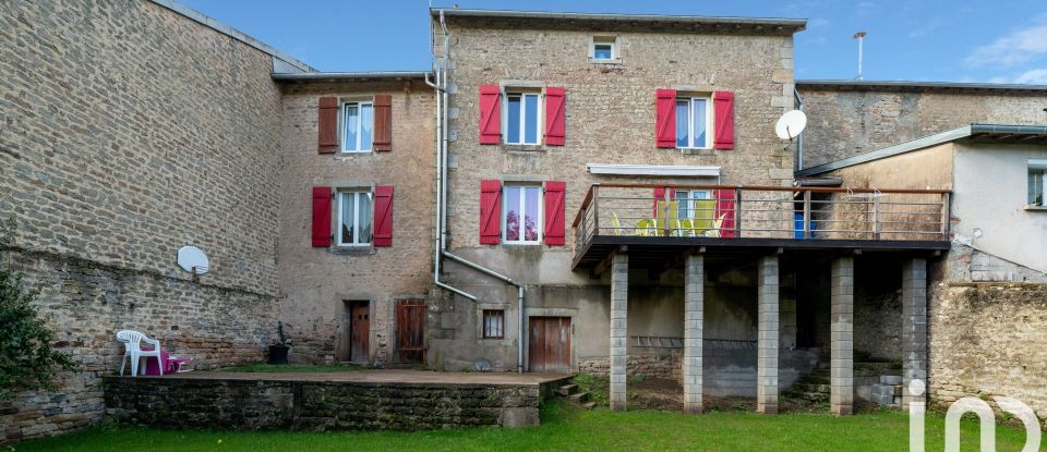 Maison de village 7 pièces de 220 m² à Xertigny (88220)