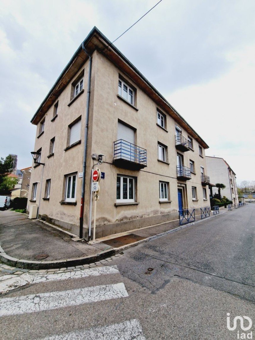Appartement 6 pièces de 87 m² à Toul (54200)