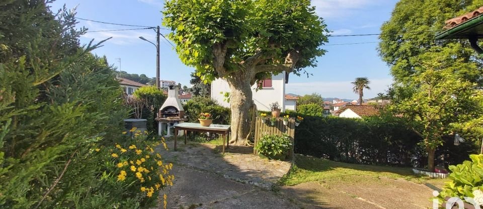 House 3 rooms of 85 m² in Hendaye (64700)