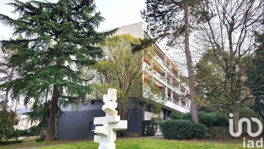 Appartement 3 pièces de 77 m² à Meudon (92190)
