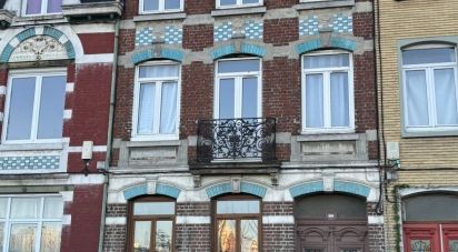 Building in Lille (59000) of 105 m²