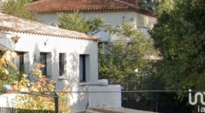 House 4 rooms of 102 m² in Nîmes (30900)